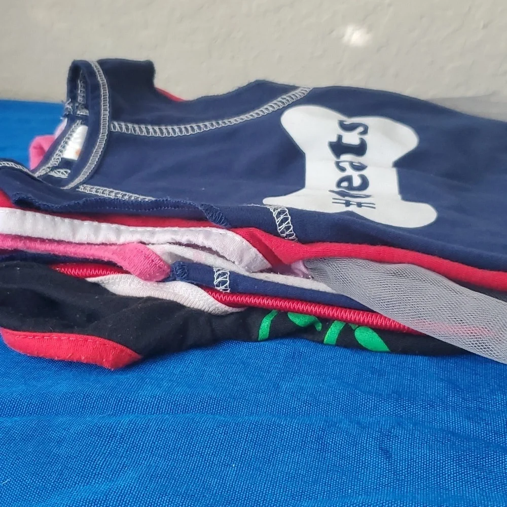 4/$20 Six (6) small dog shirts and 1 small dog dress - Picture 2 of 16